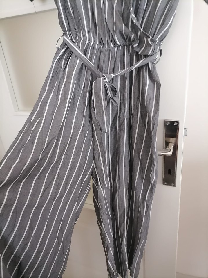 Gri Çizgili Kadın Uzun Tulum - Görsel 3