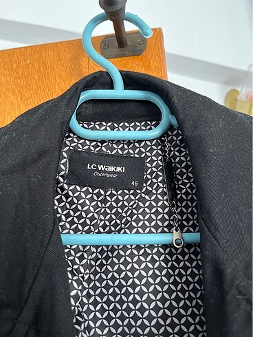 LC Waikiki Siyah Trençkot