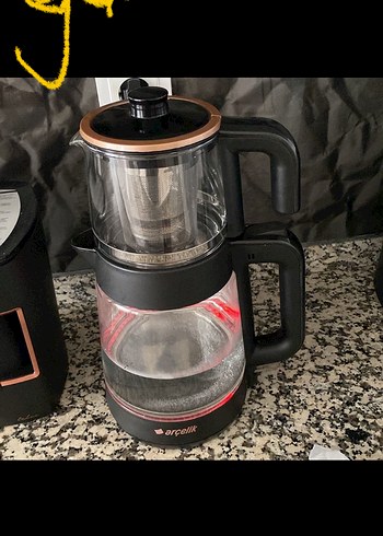 Arçelik Siyah Cam Çay Makinesi