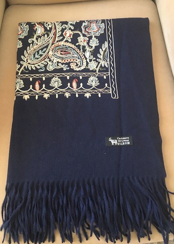 Silk & Cashmere Lacivert Yünlü Püsküllü Badem Kadın Şal