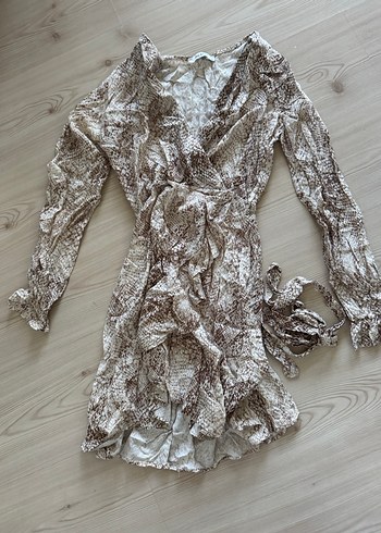 Yılan Desenli anvelop kemerli mini Elbise - Görsel 3