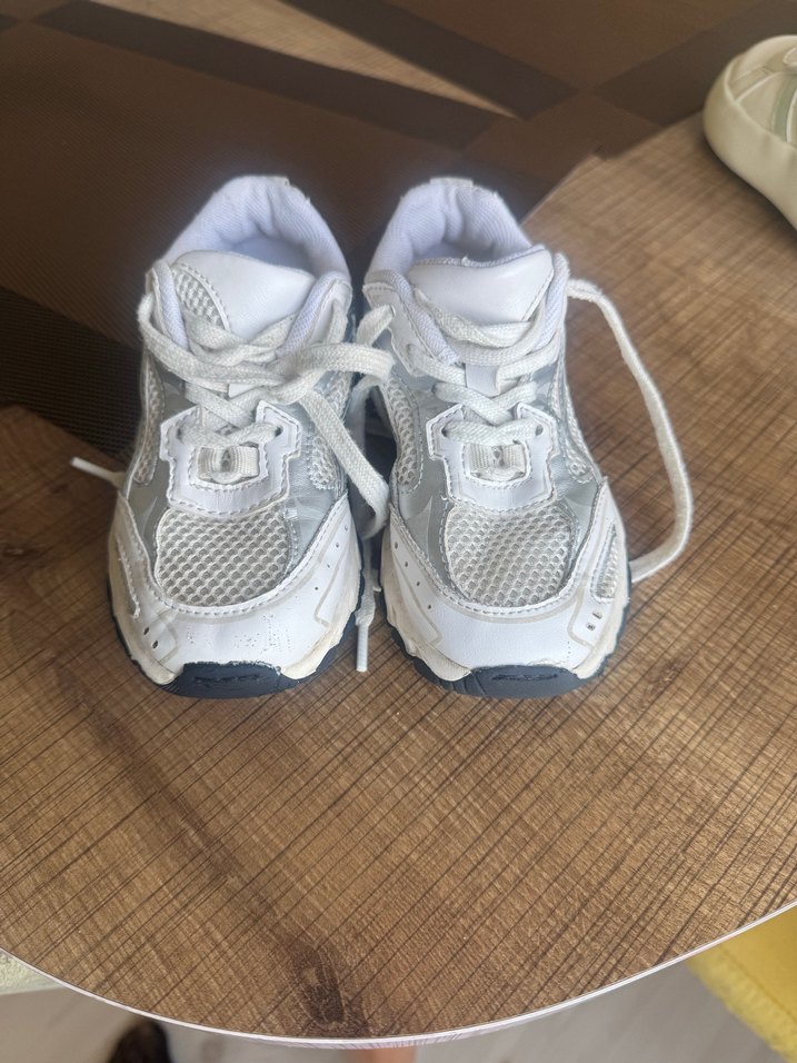 Zara erkek çocuk spor ayakkabı - Görsel 3