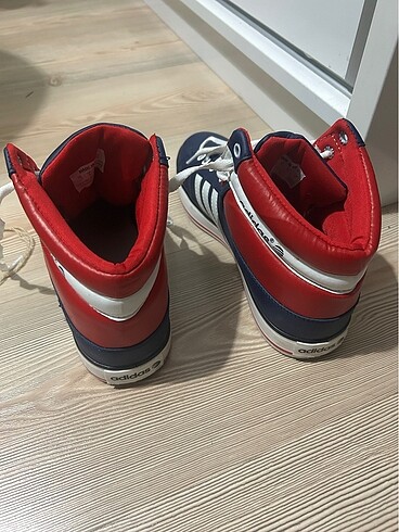 41 Beden Adidas neo