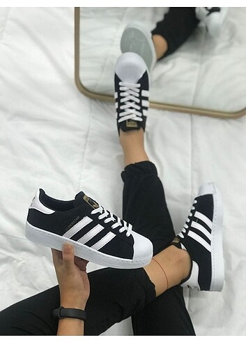 Adidas Adidas unisex spor ayakkabı yeni 