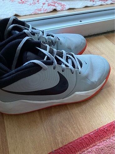 Nike Basketbol ayakkabısı