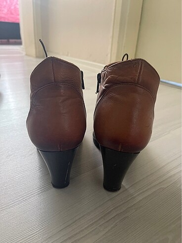 Diğer Taba Topuklu Bot