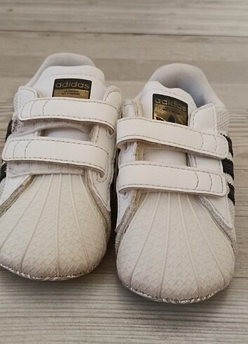 Adidas ayakkabı 