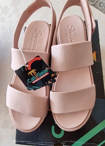 39 Beden pembe Renk Skechers orijinal sandalet