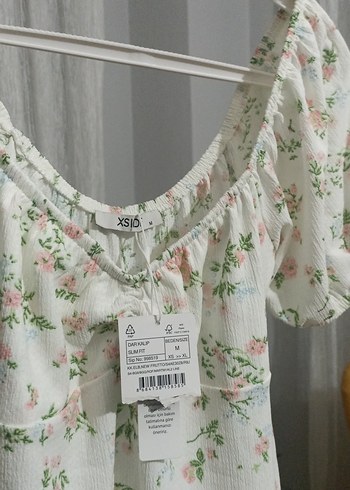 LC Waikiki Beyaz Çiçekli Midi Kadın Elbise