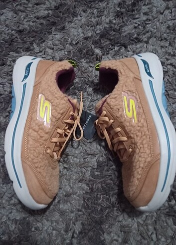 Skechers Kışlık yuzde yuz orijinal