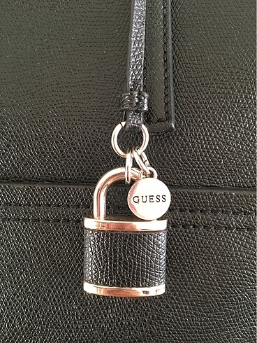 Guess Çanta