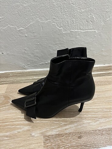 Zara bot