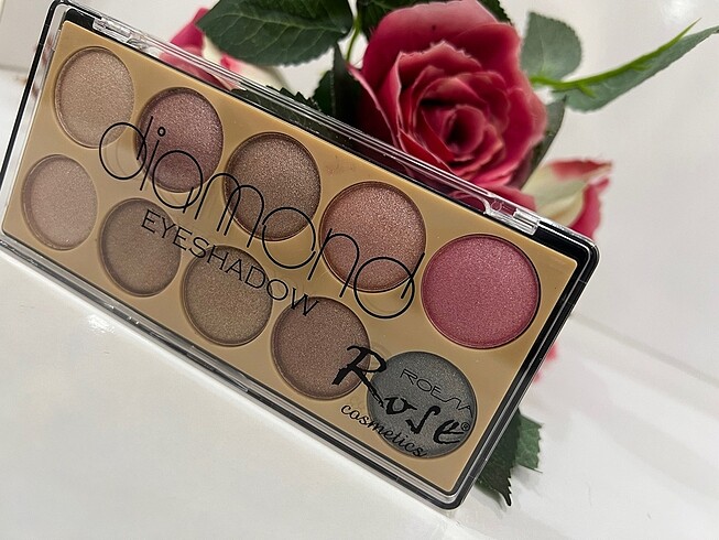 Beden ROSE DİAMOND EYESHADOW
