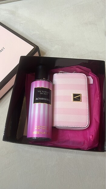 VICTORIAS SECRET CÜZDAN