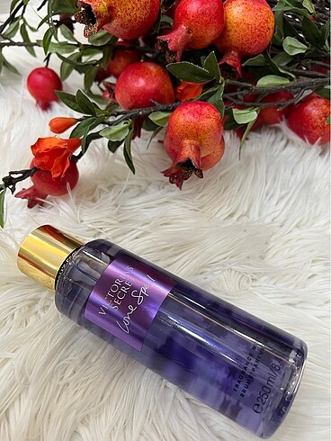 VICTORIAS SECRET LOVE SPELL