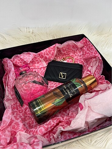 Victorias Secret Bare Vanilla Noir