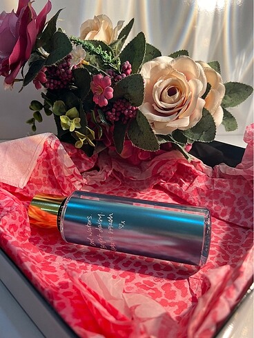 Victoria s Secret VİCTORİAS SECRET AQUA KİSS