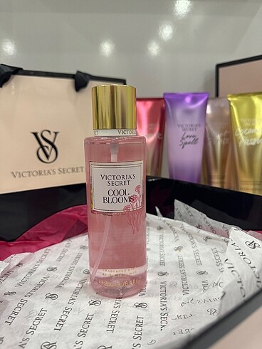 VİCTORİAS SECRET COOL BLOOMS