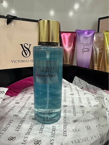 VİCTORİAS SECRET AQUA KİSS