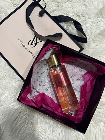 VİCTORİAS SECRET TEMPTATİON