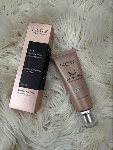 Note 3 in 1 Glowing Skin Tinted Moisturizer 50 SPF Işıltılı Aydı