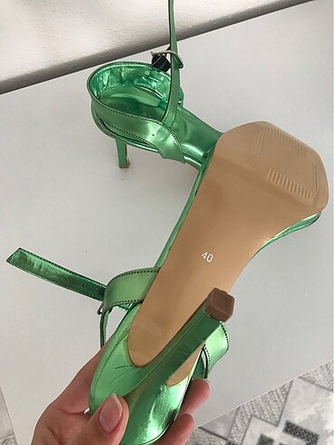 Diğer Tek Bant Stiletto