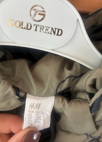 H&M Kapüşonlu Baskılı Erkek Çocuk Mont