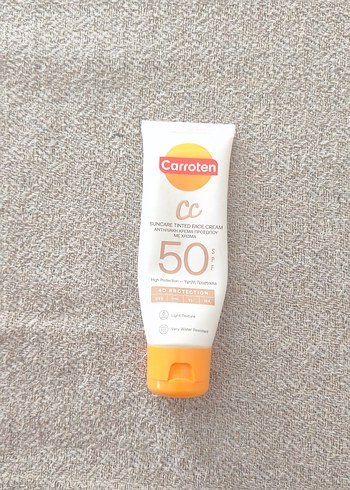 Carroten CC Krem SPF 50 ve Max Factor Fondöten - Görsel 5