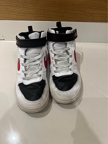 Nike ayakkabi