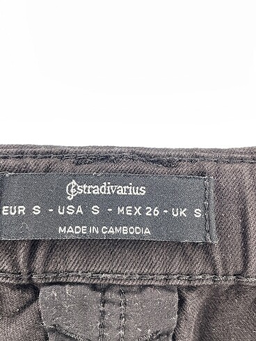 s Beden siyah Renk Stradivarius Jean / Kot %70 İndirimli.