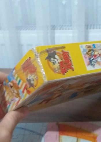  Beden Tom ve Jerry 100 Parça Çocuk Puzzle