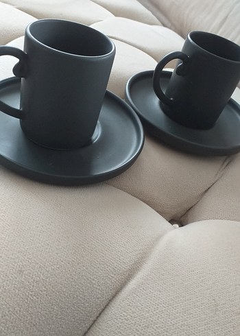 Mat Siyah Seramik Fincan ve Tabağı Seti - Görsel 3