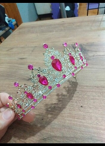 Diğer Yeni fuşya kına tacı