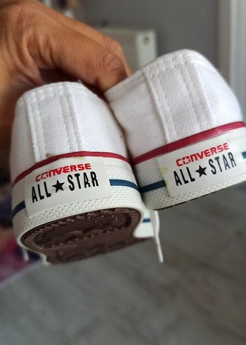 27 Beden Beyaz Converse Ayakkabi