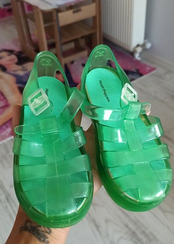 Yeşil Deniz Sandaleti
