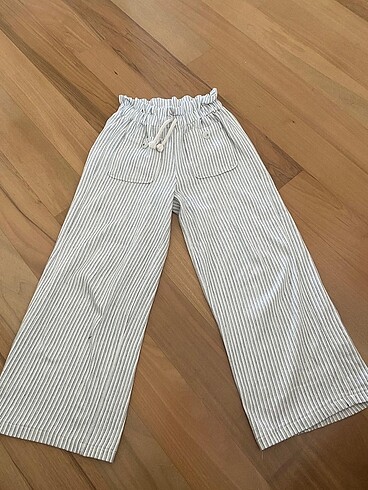 9 Yaş Beden Zara pantolon