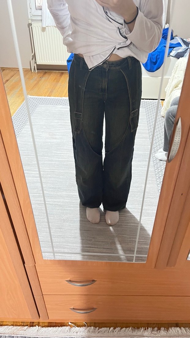 Stradivarius Tokalı Eskitme Wide Leg Jean - Görsel 5