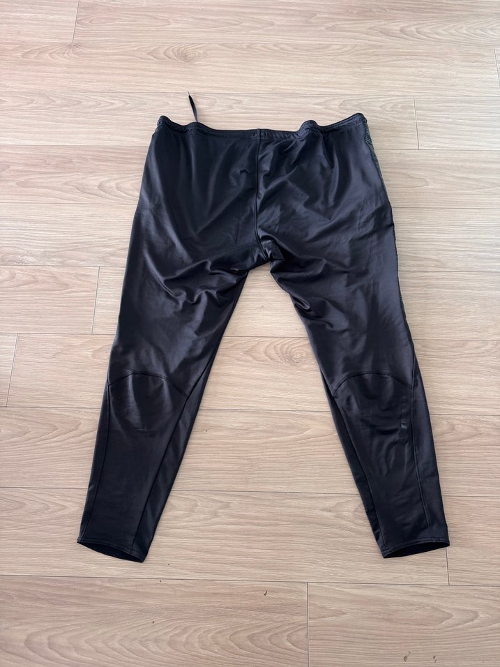 Nike Siyah  Erkek Spor futboll Pantolon bel 52 cm - Görsel 2