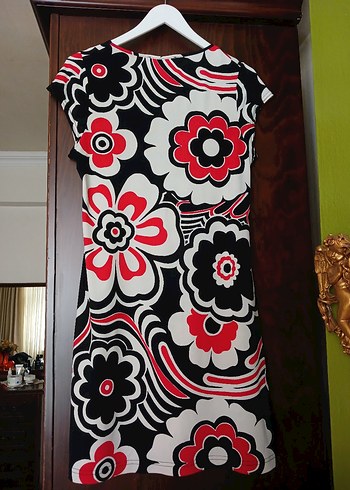 Renkli Desenli V Yaka elbise - Görsel 4