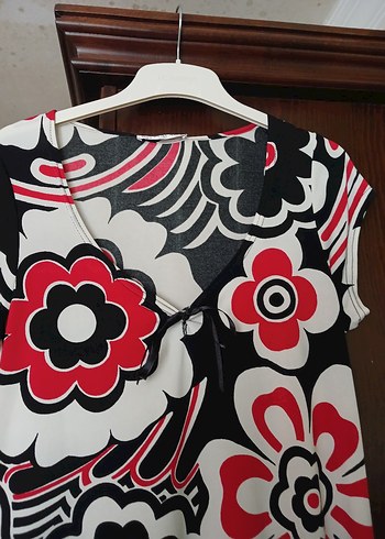 Renkli Desenli V Yaka elbise - Görsel 9