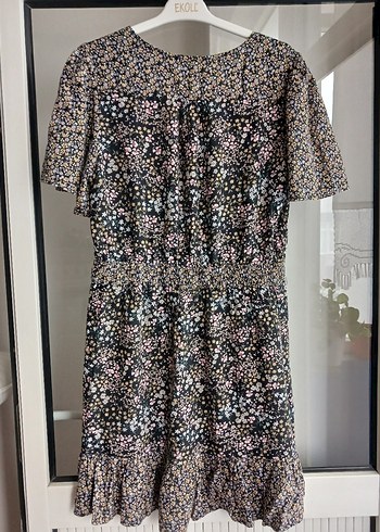 V Yaka Mini Renkli Elbise - Görsel 2