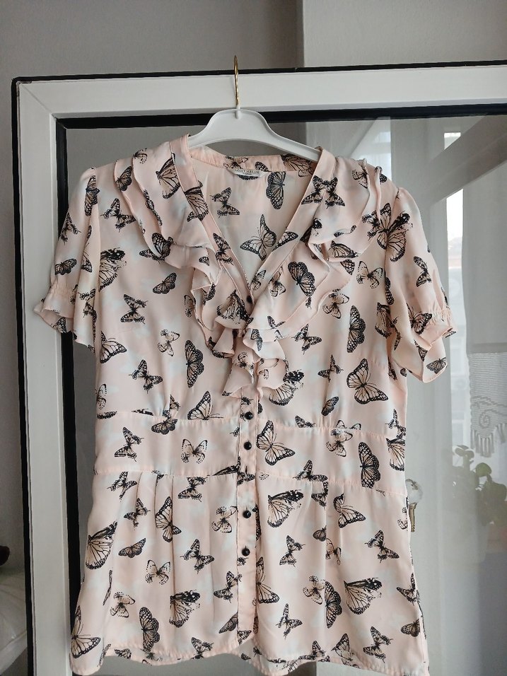 kelebek desenli guzel gomlek - Görsel 3