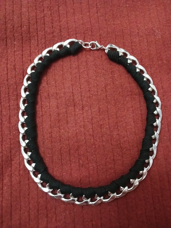 celik Zincir Detaylı Siyah Gotik Kolye - Görsel 3