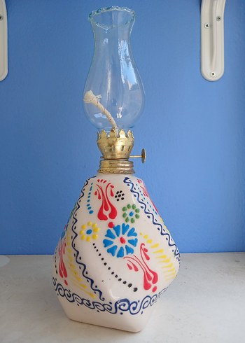 Beden beyaz Renk Renkli Desenli burgulu gaz Lambası