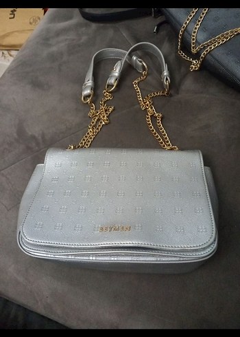 beymen Gri Zincir Detaylı Kadın Deri Çanta