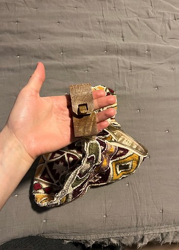 Boncuk işlemeli çanta - Görsel 3