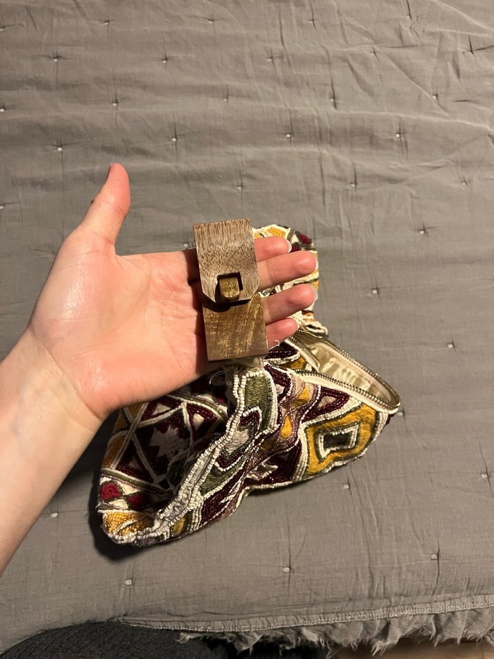 Boncuk işlemeli çanta - Görsel 3