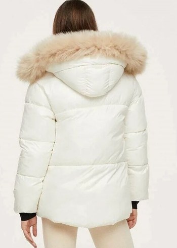 Beyaz Kürklü Kadın Kışlık Mont - Görsel 4