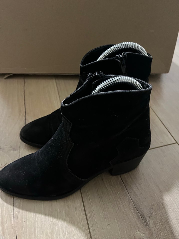 Süet kadın bot - Görsel 2