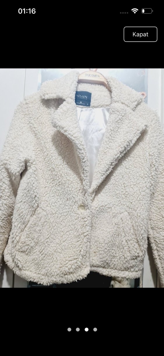 Beyaz Kısa Peluş Kadın Kaban - Görsel 3